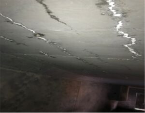 Internal cracks in box girder